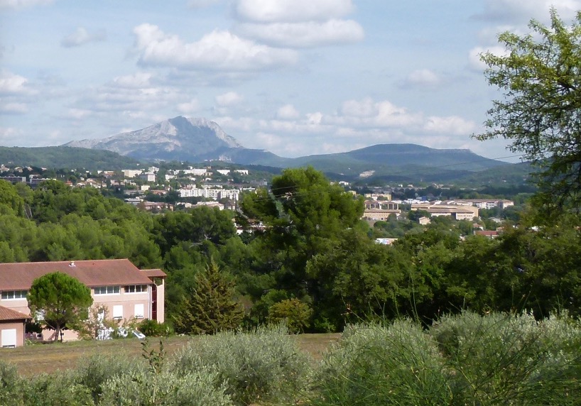 Les « Montagne Sainte-Victoire » du plateau de Valcros et les collines de l’est d’Aix-en-Provence – II